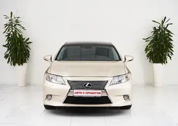 Lexus ES Вид 2