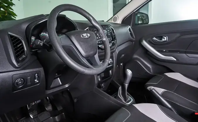 Lada XRAY