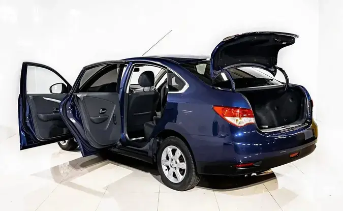 Nissan Almera