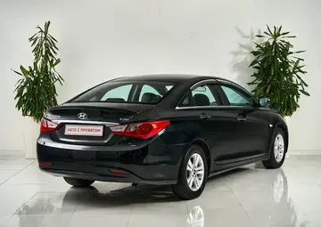 Hyundai Sonata Вид 5