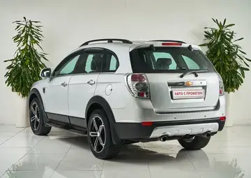 Chevrolet Captiva Вид 4