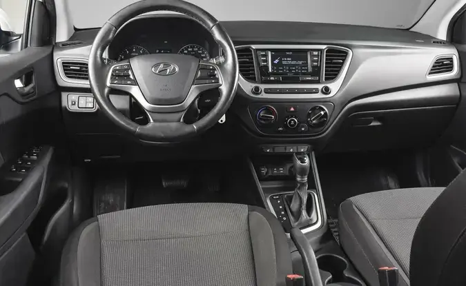 Hyundai Solaris