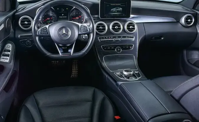 Mercedes benz C-Класс