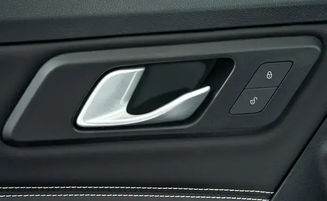 Faw Besturn X40