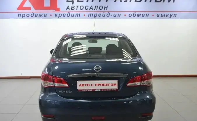 Nissan Almera