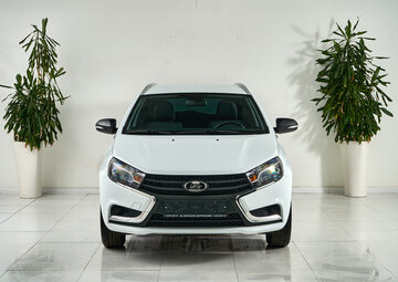 Lada Vesta Вид 2
