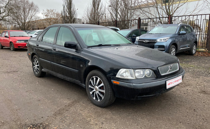 Volvo S40