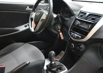 Hyundai Solaris Вид 5