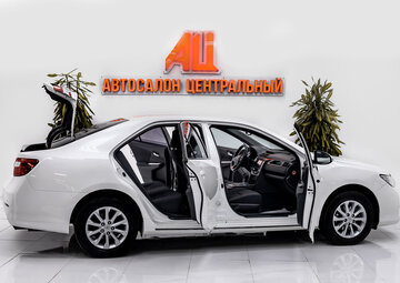 Toyota Camry Вид 5