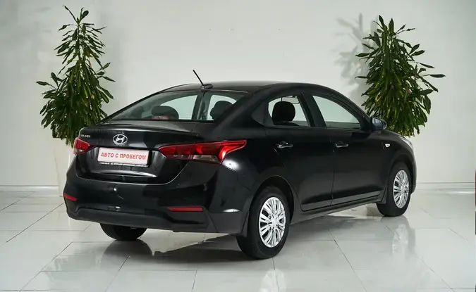 Hyundai Solaris